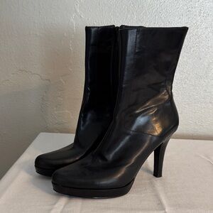 Bandolino Sleek Black Heeled Boots